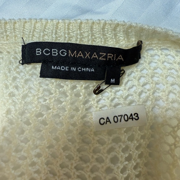 BCBG Chic Cream Women's Crew Neck Sweater - Picture 3 of 5